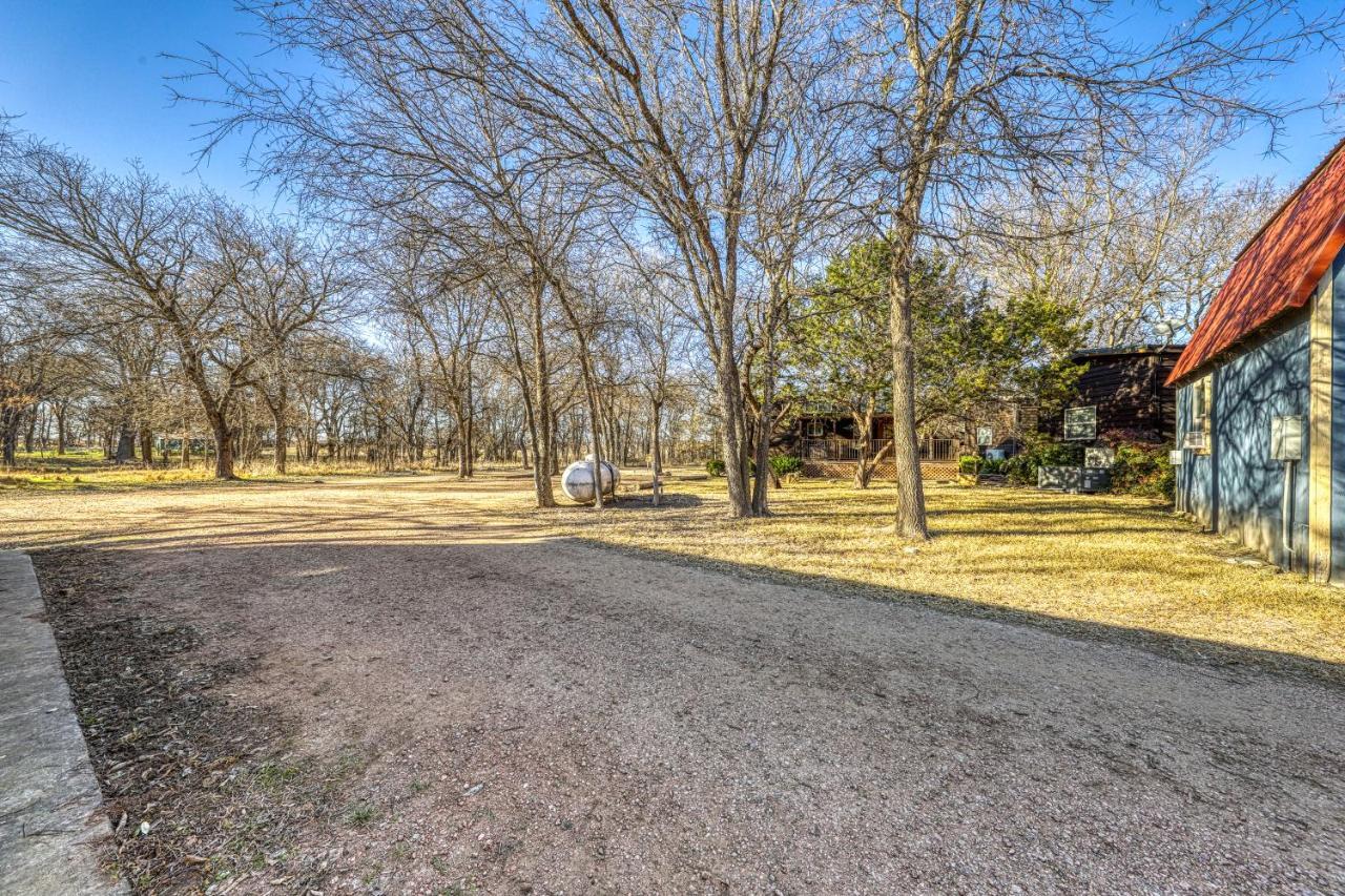 The Pecan @ Mendelbaum Winery Guest Cabins Villa Fredericksburg Bagian luar foto